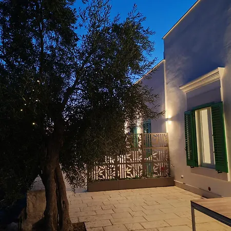 Domus De Palma アパート *